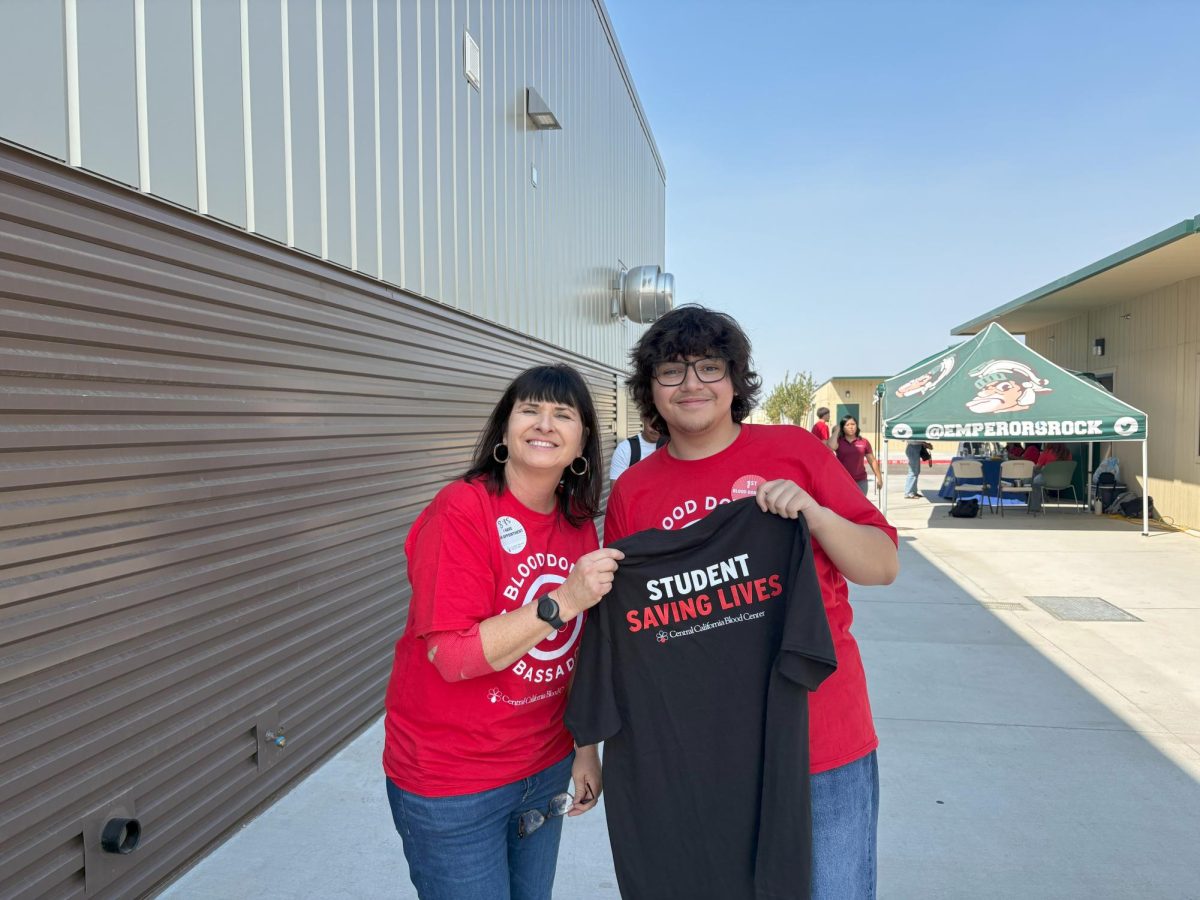 Pints For Pints: DHS Fall Blood Drive