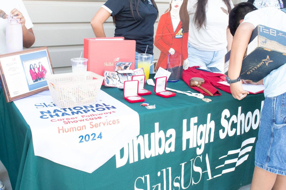 Students Explore New Horizons at Club Fair 2025!