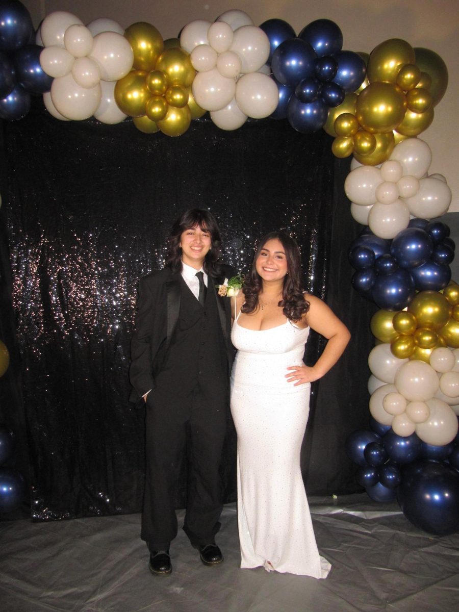 Dakotah Rios (left) and Lezzlie Cortes (right)