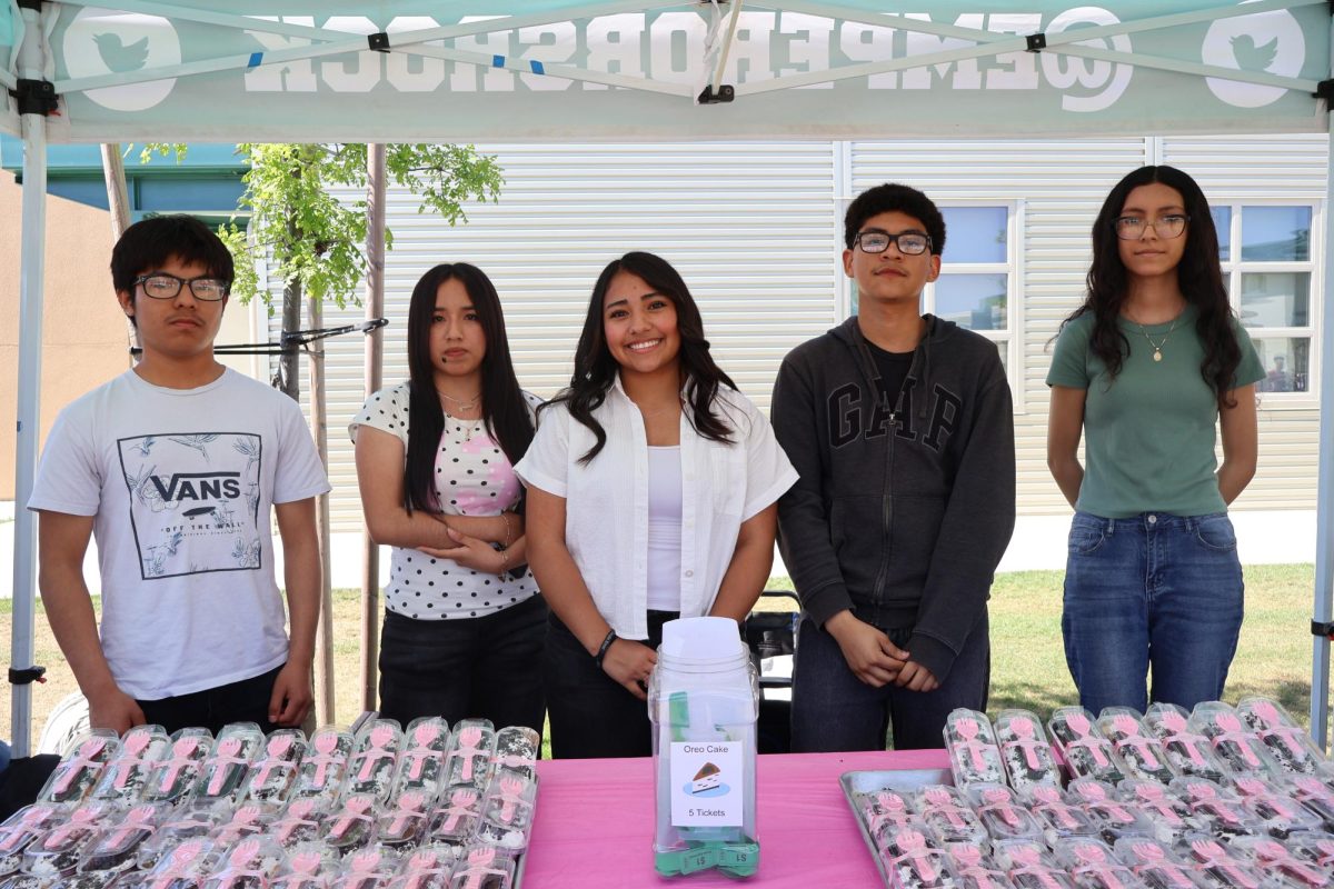 Culinary Students selling Oreo cake