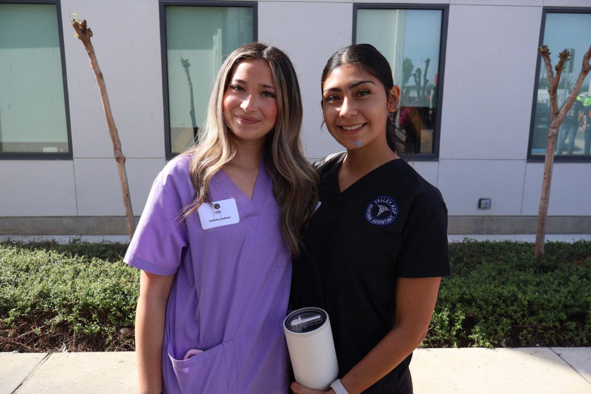 CNA Students Isabella Godinez & Alyssa Velazquez